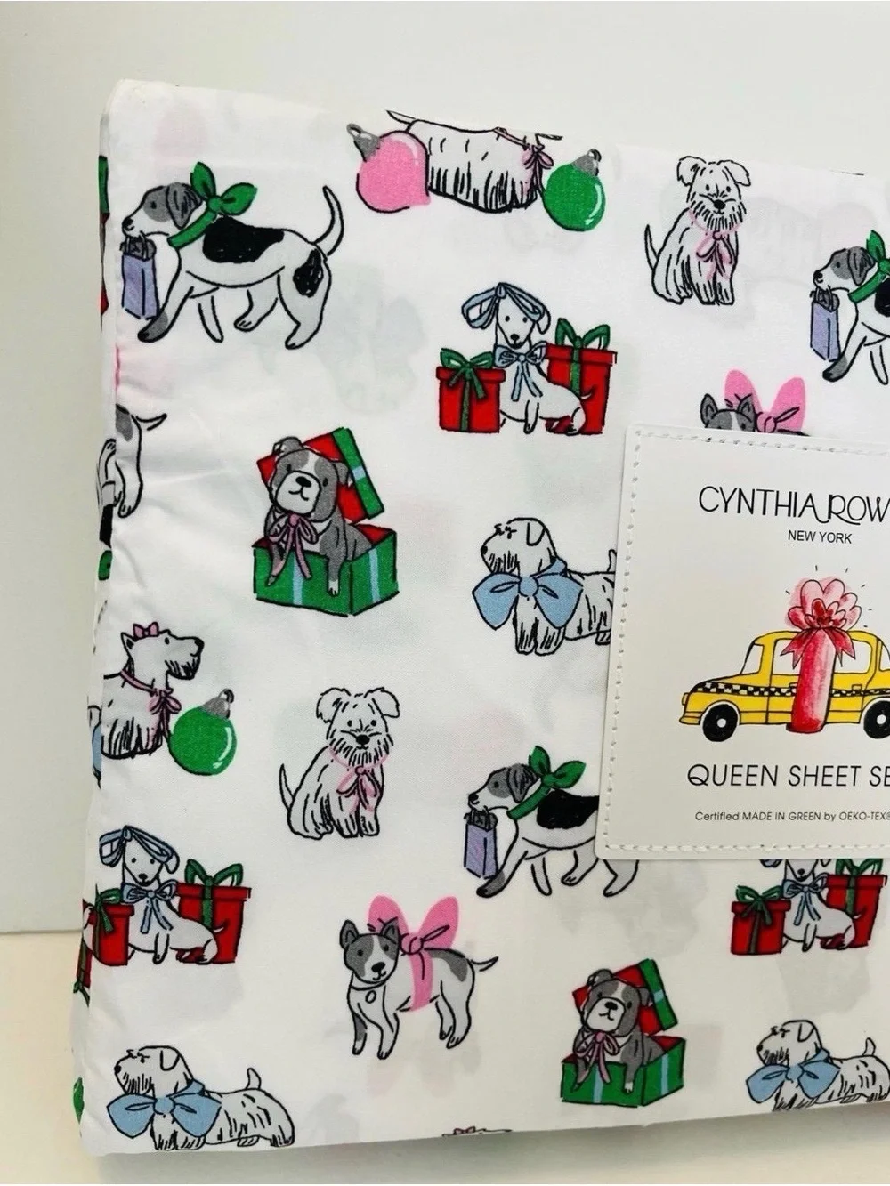 Cynthia Rowley Puppy Cheer Queen Size Sheet Set Presents Bows Ornaments Gifts